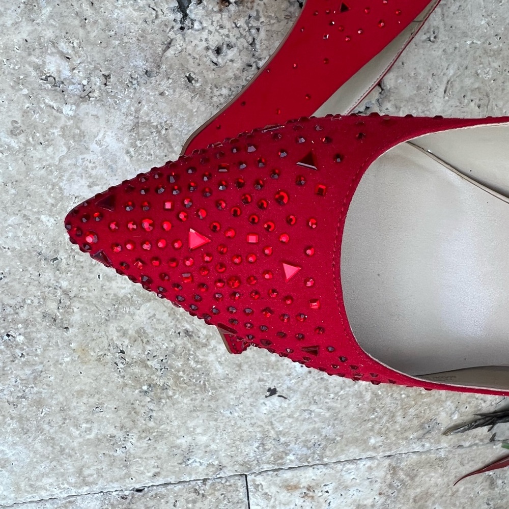 MARC FISHER Darrena Jeweled Velvet Red Heels 8.5 - Picture 7 of 14